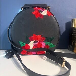 Floral Embroidered Black Crossbody Bag